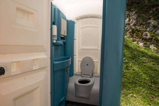 Best Portable toilet rental cost  in Broomall, PA